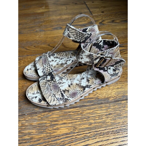 AGL Attilio Giusti Leombruni Shoes - AGL Attilio Giusti Leombruni Leather Snakeskin Size 41/10-10.5 Studded Sandals